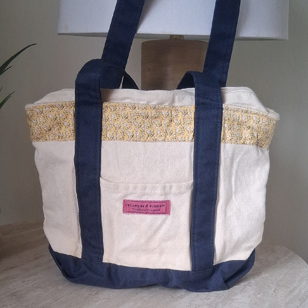 Vineyard Vines Blue and Cream Tote with Yellow Accent